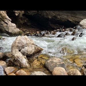 Meet your Posher, Carla